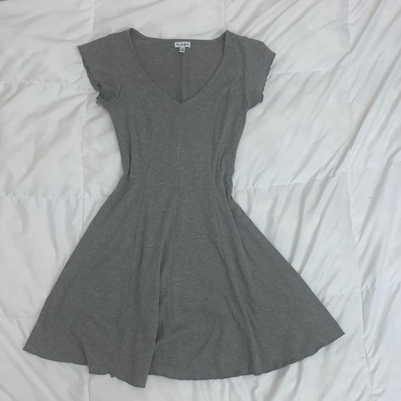 Grey Ribbed Dress - Picture 1 of 3